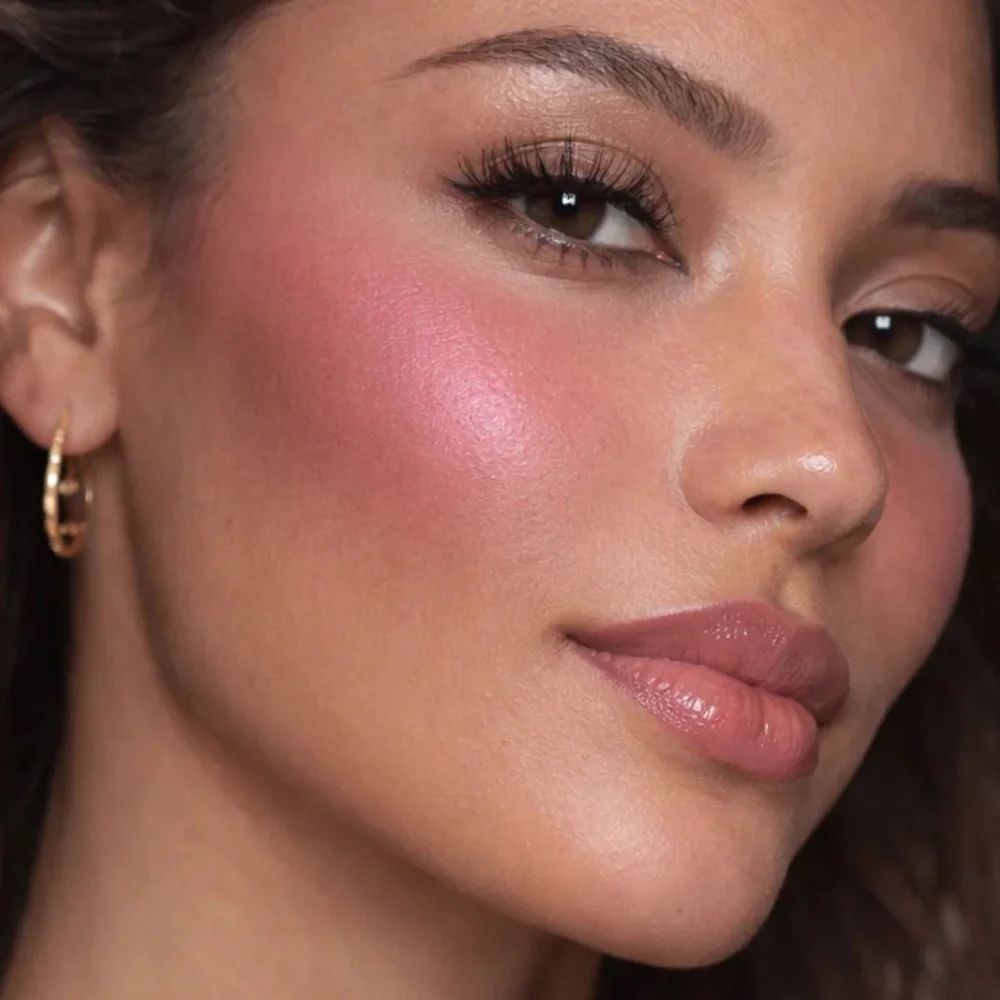 Defiance Beauty Silk Peptide Blush in Untamed